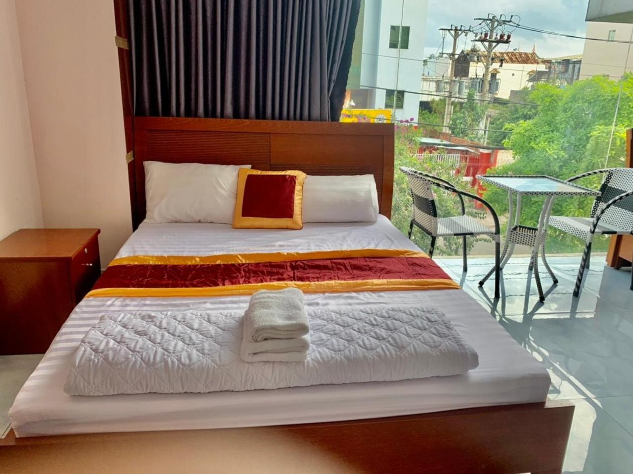 Nhan Duc Hotel Ho Chi Minh City Exterior photo
